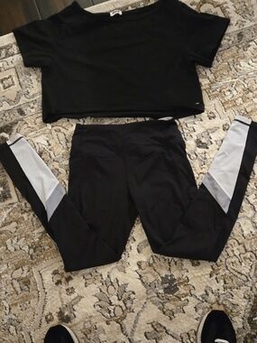 Victoria's Secret Black Leggings with White & Gray Side Panels